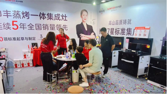 全面布局 贏戰(zhàn)618｜帥豐集成灶亮相多地家博會(huì)現(xiàn)場，人氣爆棚！